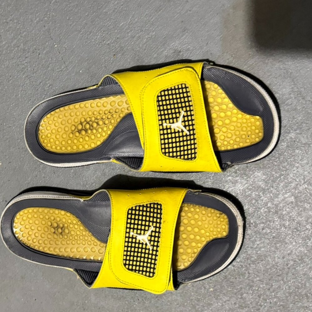 SOLD Jordan Hydro Slide 4 - Lighting